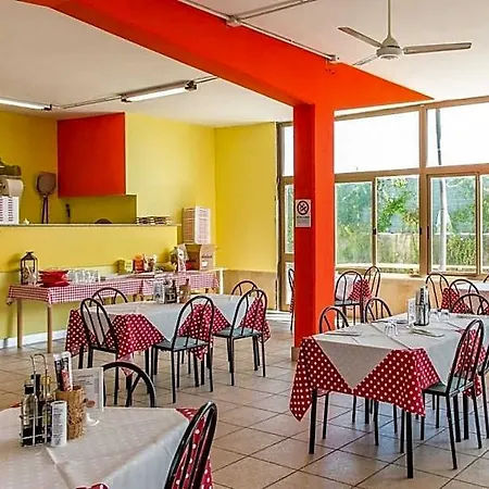 Pini Village Szálloda Lido Adriano