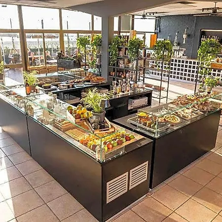 Pini Village 4* Lido Adriano